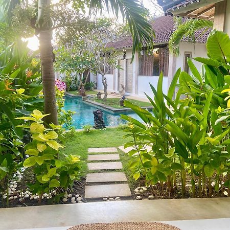 Damai Uluwatu酒店 外观 照片